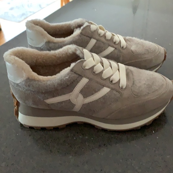 Veronica Beard Valentina Shearing Sneakers 5 - Picture 3 of 14